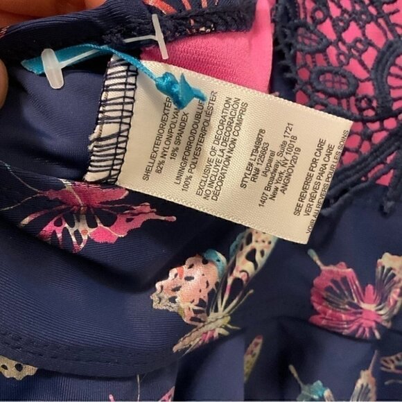 Butterfly Tankini Swim Top NWT - Picture 5 of 6